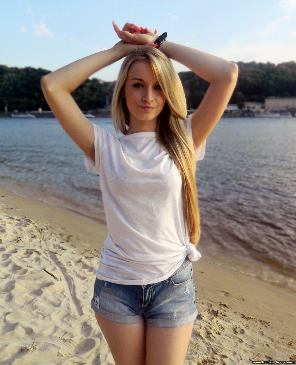 Victoria, Ukrainian Escort, Age 21